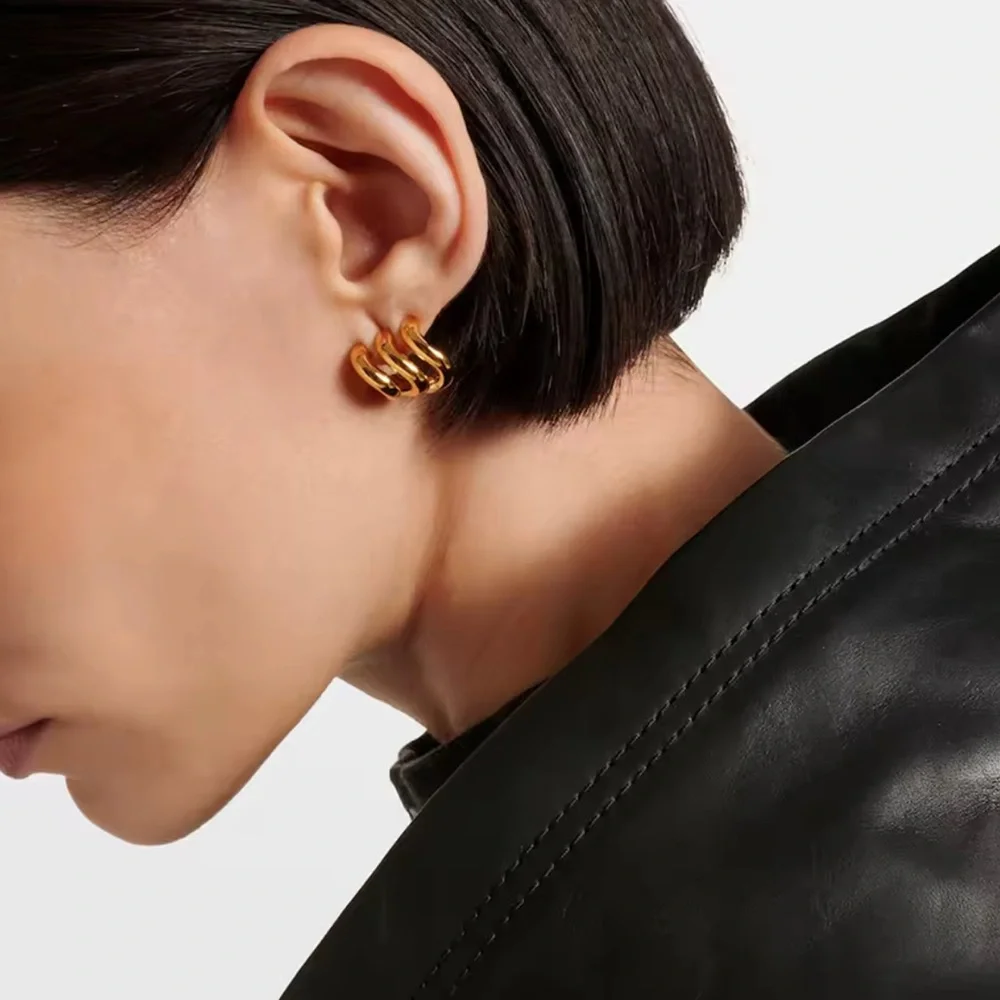 NEW 18K GOLD PLATED TRIPLE HOOP EARRINGS – STACKED CHUNKY DESIGN - Picture 2 of 6